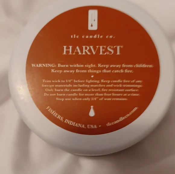 The Candle Co Scented Candle in White Tin Harvest - Picture 3 of 3